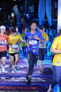 BIB: 3340, 3315, 3362, 
                            <button type="button" onclick="openModal(26224332)" class="btn btn-primary btn-sm float-right btn-popup" data-toggle="modal" data-target=".modal-high-quality">
                        <i class="fas fa-shopping-cart"></i> Add to Cart
                    </button>
                                            <button type="button" onclick="isThisMe(26224332, true)" class="btn btn-success btn-sm float-right btn-popup btn-isme hidden" data-toggle="tooltip" data-placement="bottom" title="นี่คือรูปของคุณใช่ไหม คลิกที่นี่เพื่อเอาเข้าอัลบั้ม">
                        <i class="fas fa-plus"></i> Add to album
                    </button>
                    <button type="button" onclick="isThisMe(26224332, false)" class="btn btn-warning btn-sm float-right btn-popup btn-isnotme hidden">
                        <i class="fas fa-ban"></i> Remove from album
                    </button>